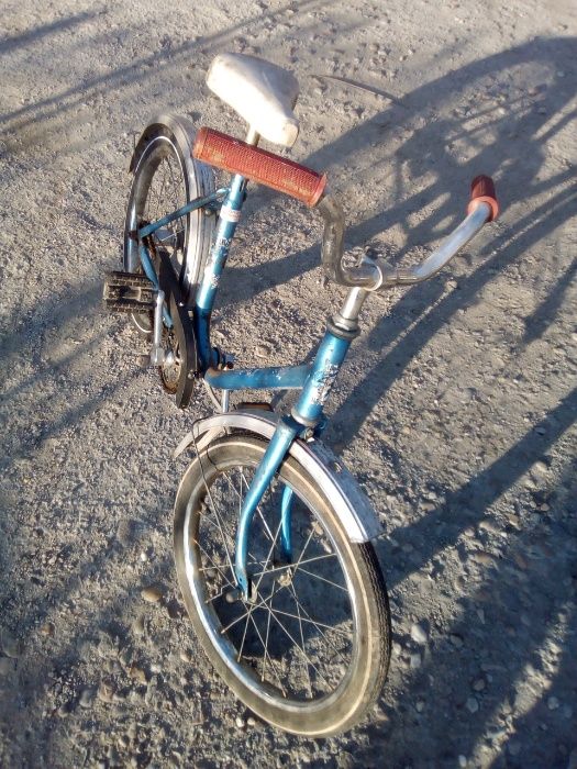 Vand bicicleta pentru copii