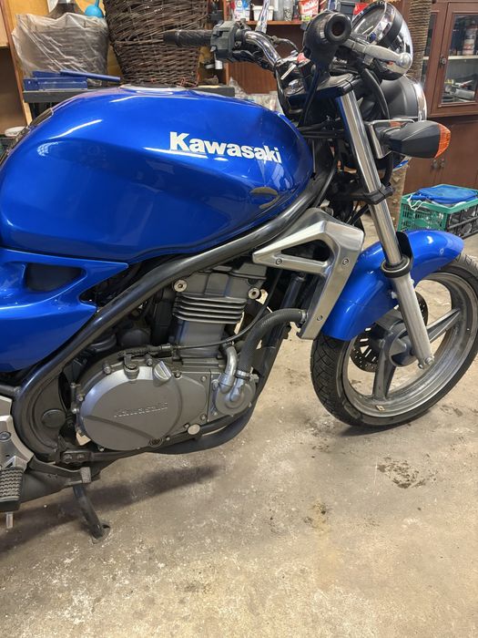 Kawasaki ER5 2003