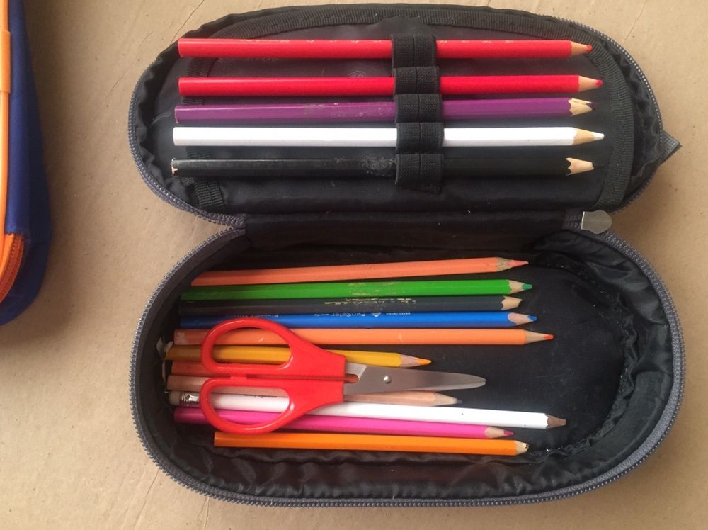 Пеналы для ручек, карандашей и других канцтоваров