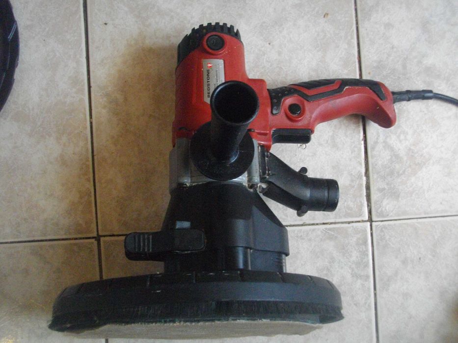 ф225мм 1220W/850W Виброшлайф за стени подове тавани TECMIX/ REDSTONE