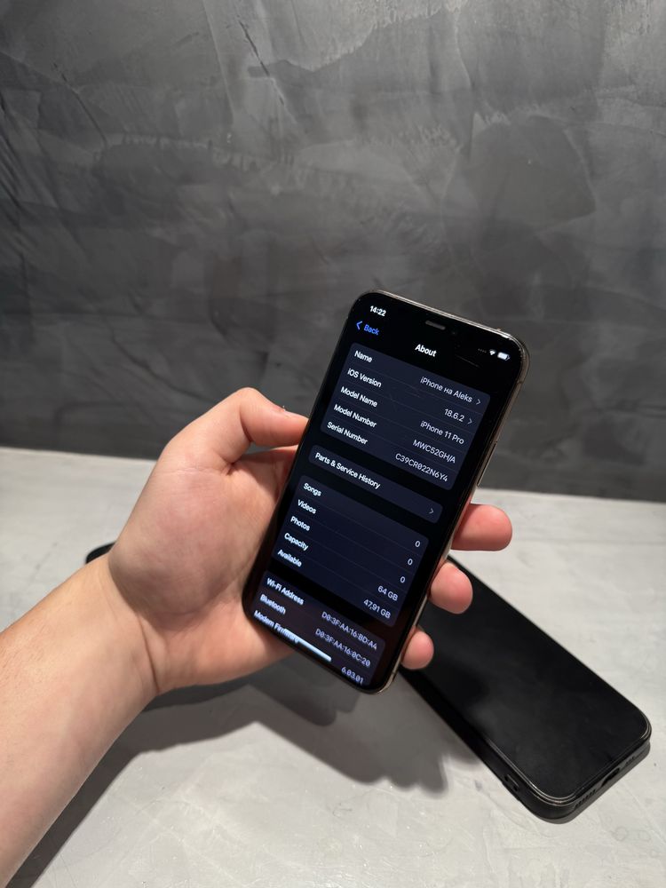 Iphone 11 Pro 64 GB + подаръци