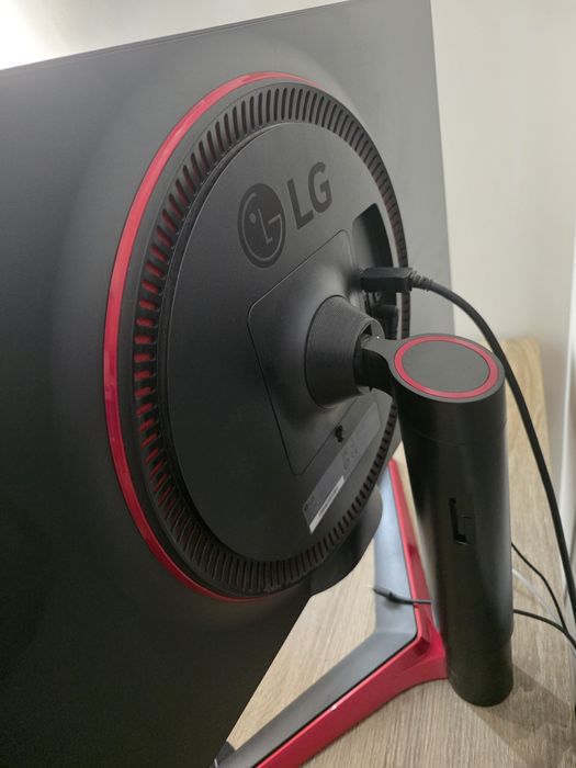 Gaming LG UltraGear 27 " Монитор 144 hz