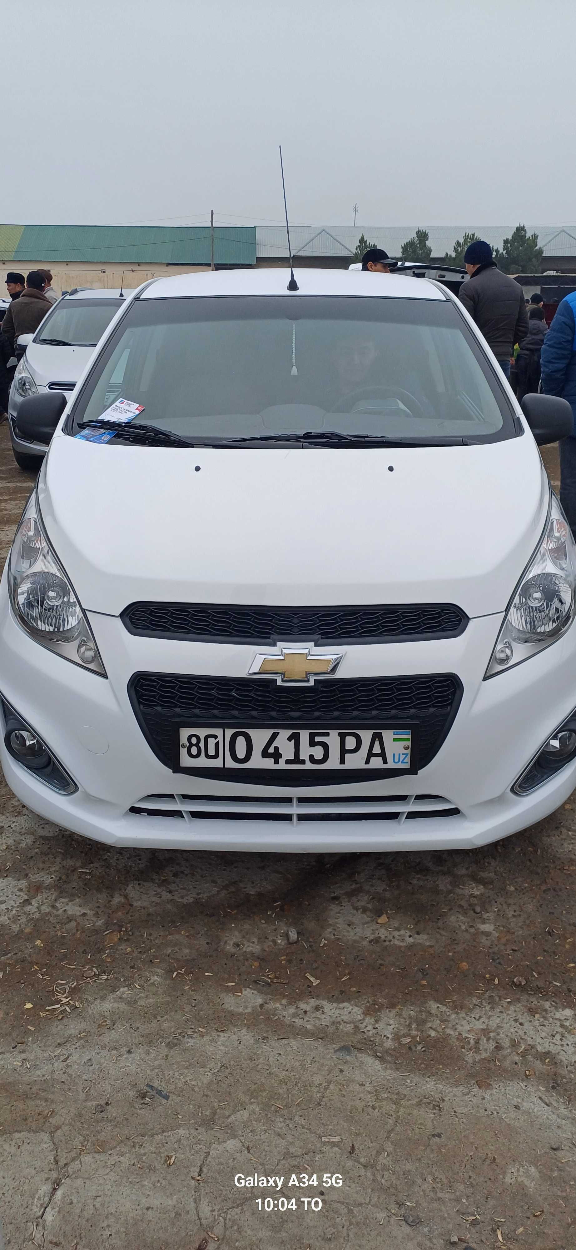 Spark sotiladi ideal