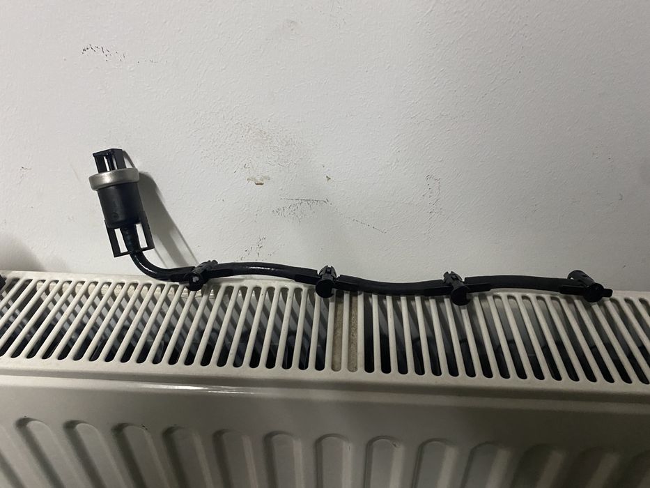 Injector nissan qashqai,pompa auxiliara si rampa injectoare retur audi