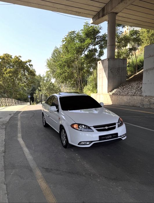 Chevrolet Gentra elegant plus