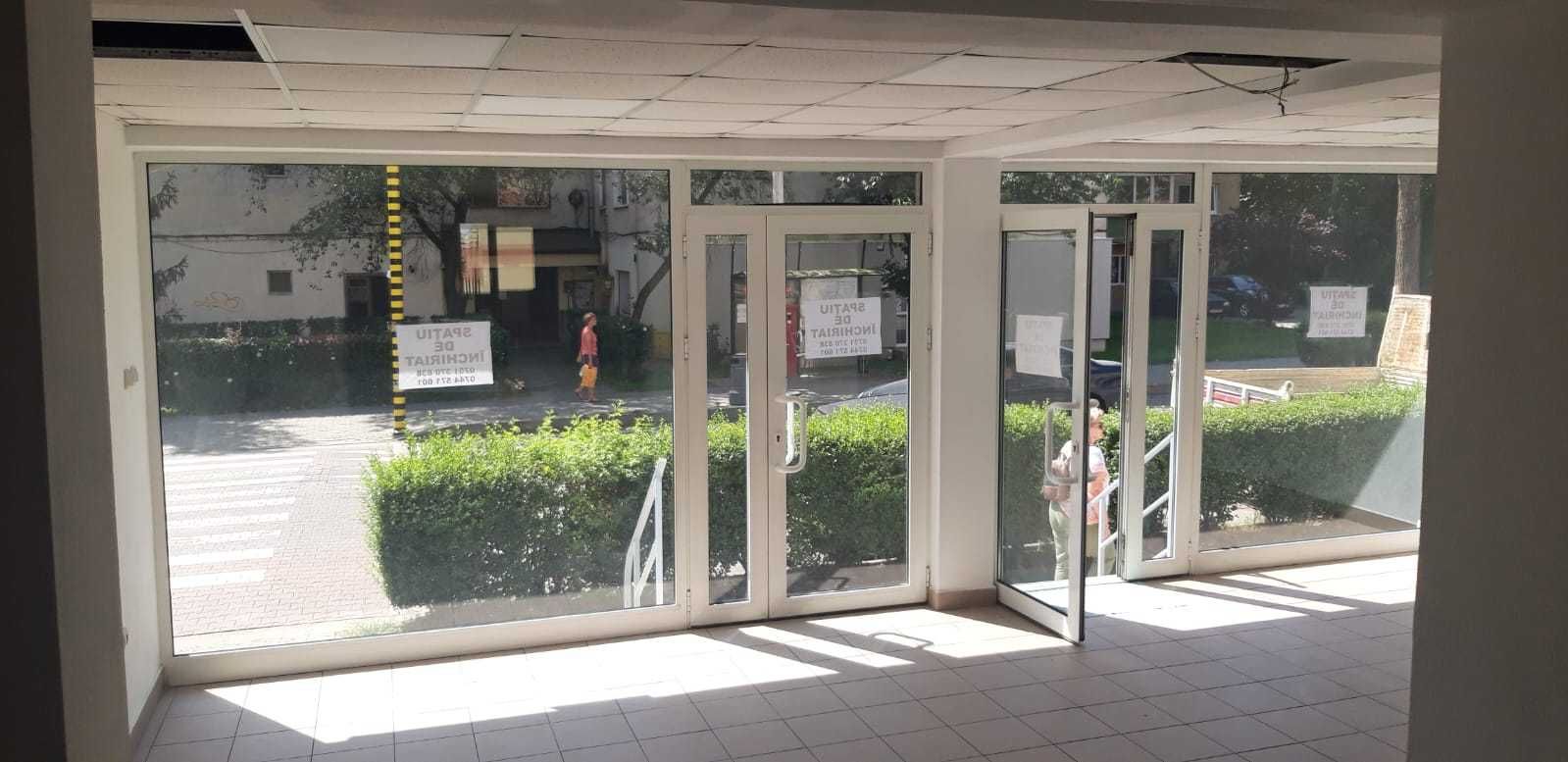 Inchiriez Spațiu comercial 105 mp