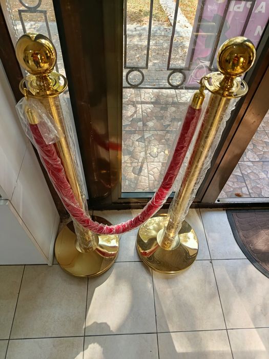 Президентская стойка, золотой цвет  2 шт