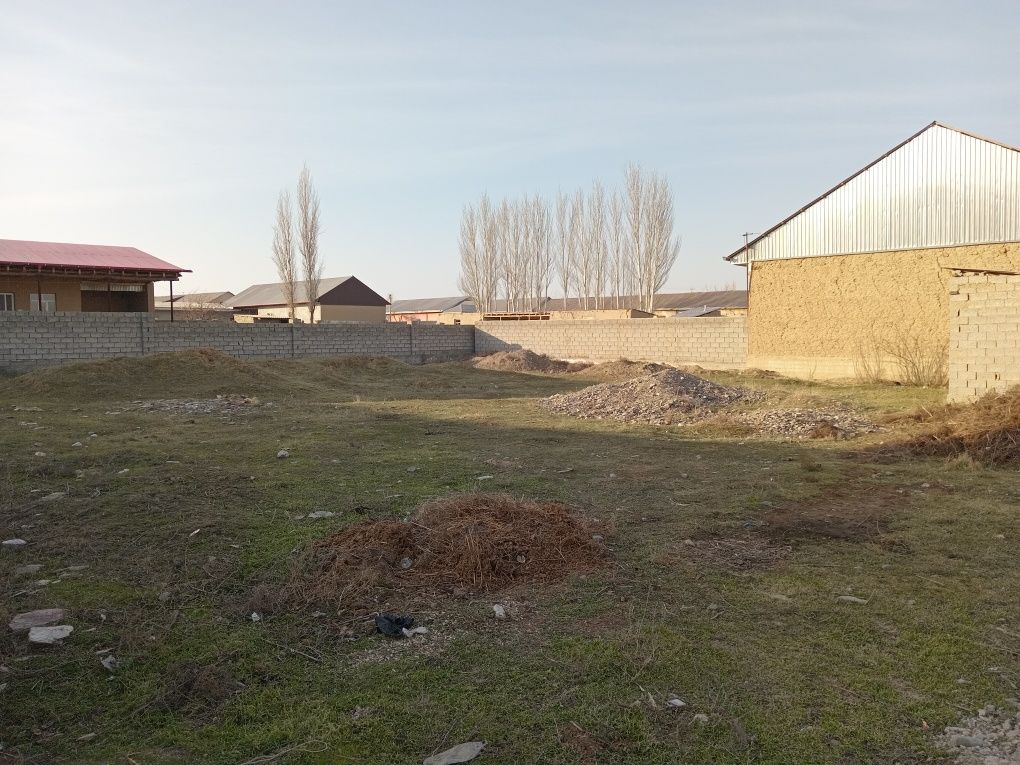 Участка сотилади , СРОЧНО