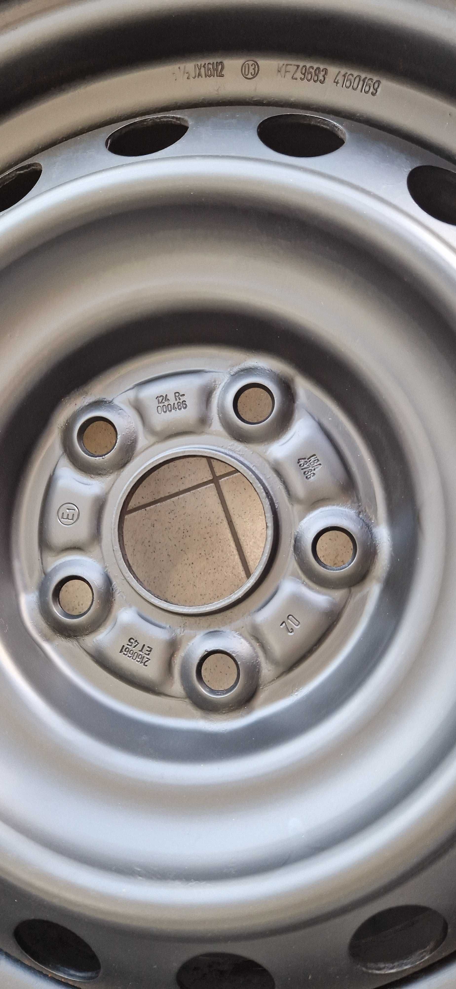 Железни джанти TOYOTA 16"
