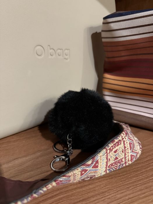 O bag ръчна чанта Moon с лого