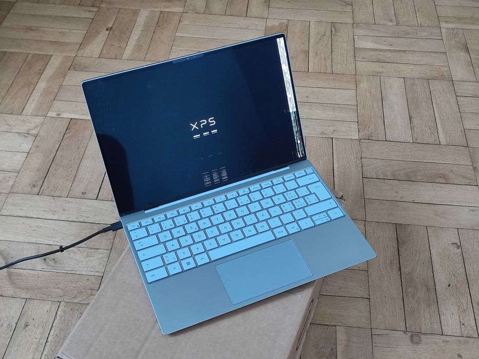 Лаптоп DELL XPS 13 9315 i5-1230U, 16GB DDR4, 500GB SSD NVME - Счупен