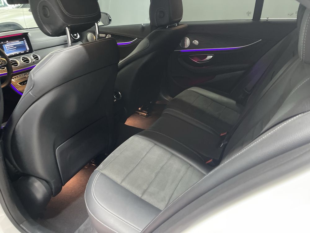 Mercedes benz W213 E200 4matic