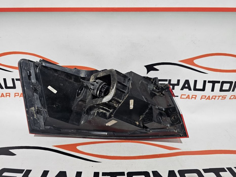 Stop dreapta Skoda Superb 3 Combi Estate Break