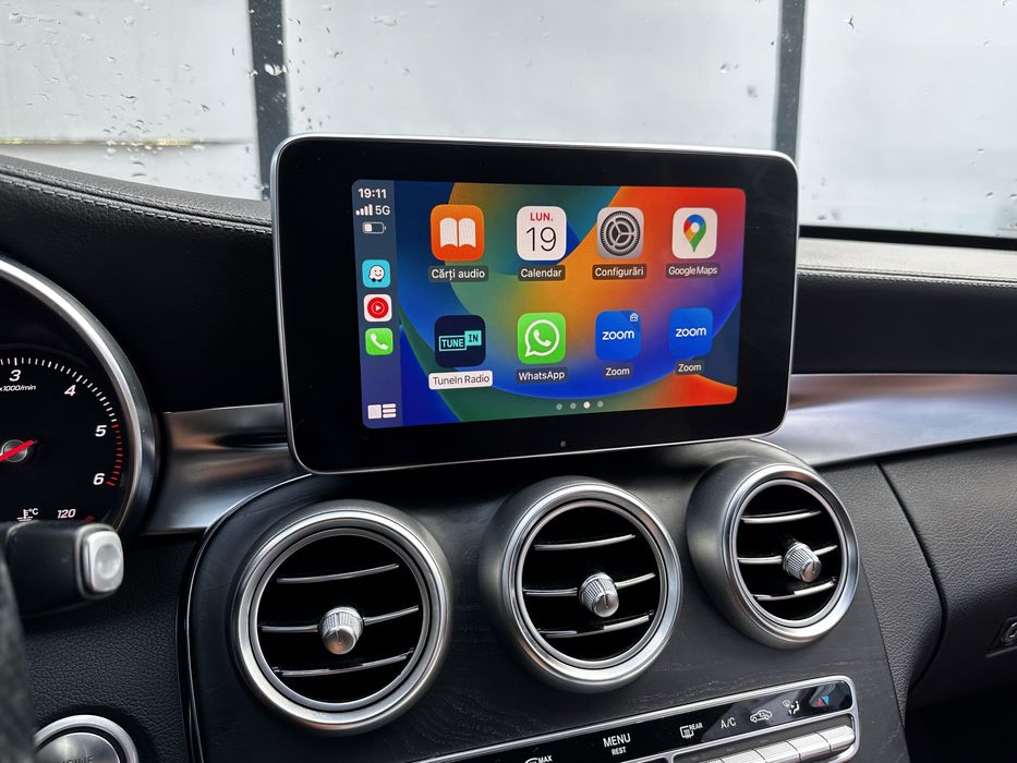 Apple Carplay & Android Auto Mercedes C Class w205 & GLC x253 c253