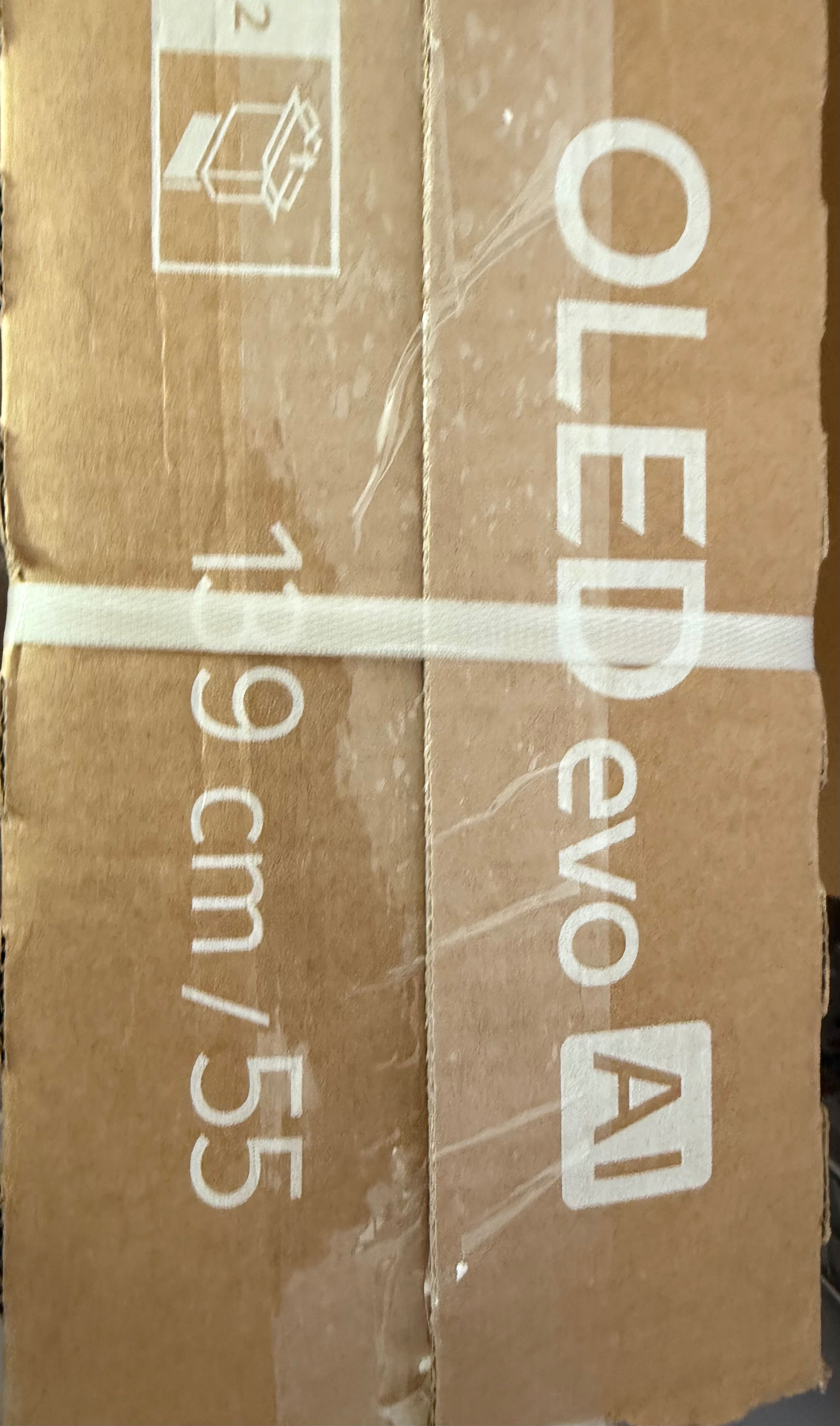 LG OLED smart tv 55’