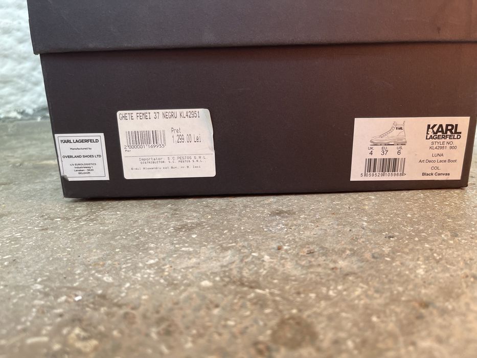 Vand tenisi cu platforma din colecita Karl Lagerfeld negociabil