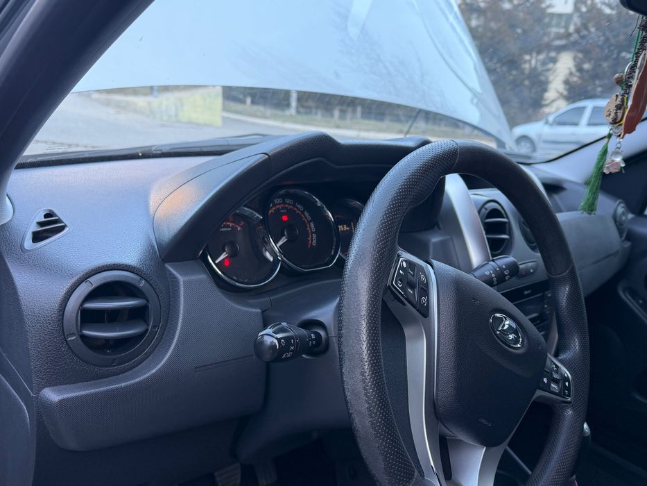 Lada largus cross 2021