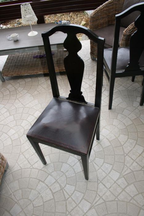 Masa extensibilă vintage cu 6 scaune cu tapițerie din piele