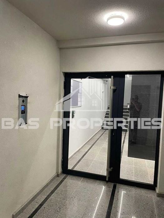 Продава се Едностаен апартамент в София, Център - 45 кв.м за 4267 €/кв.м - Снимка #13