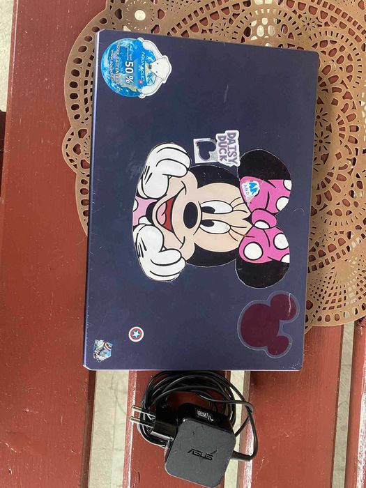 Laptop ASUS DDR4 mic 12 Inchi