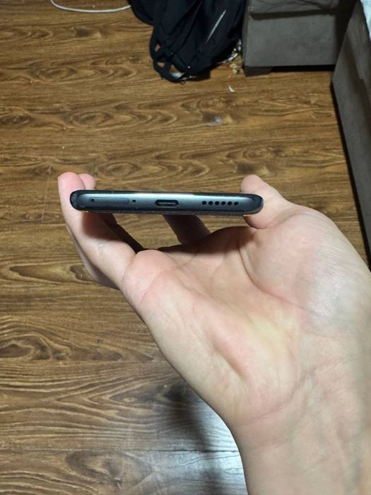 Poco x7 в идеальном состоянии фул комплект