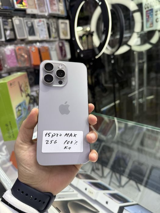 iPhone 15pro Max 256G 100% 220sikal
