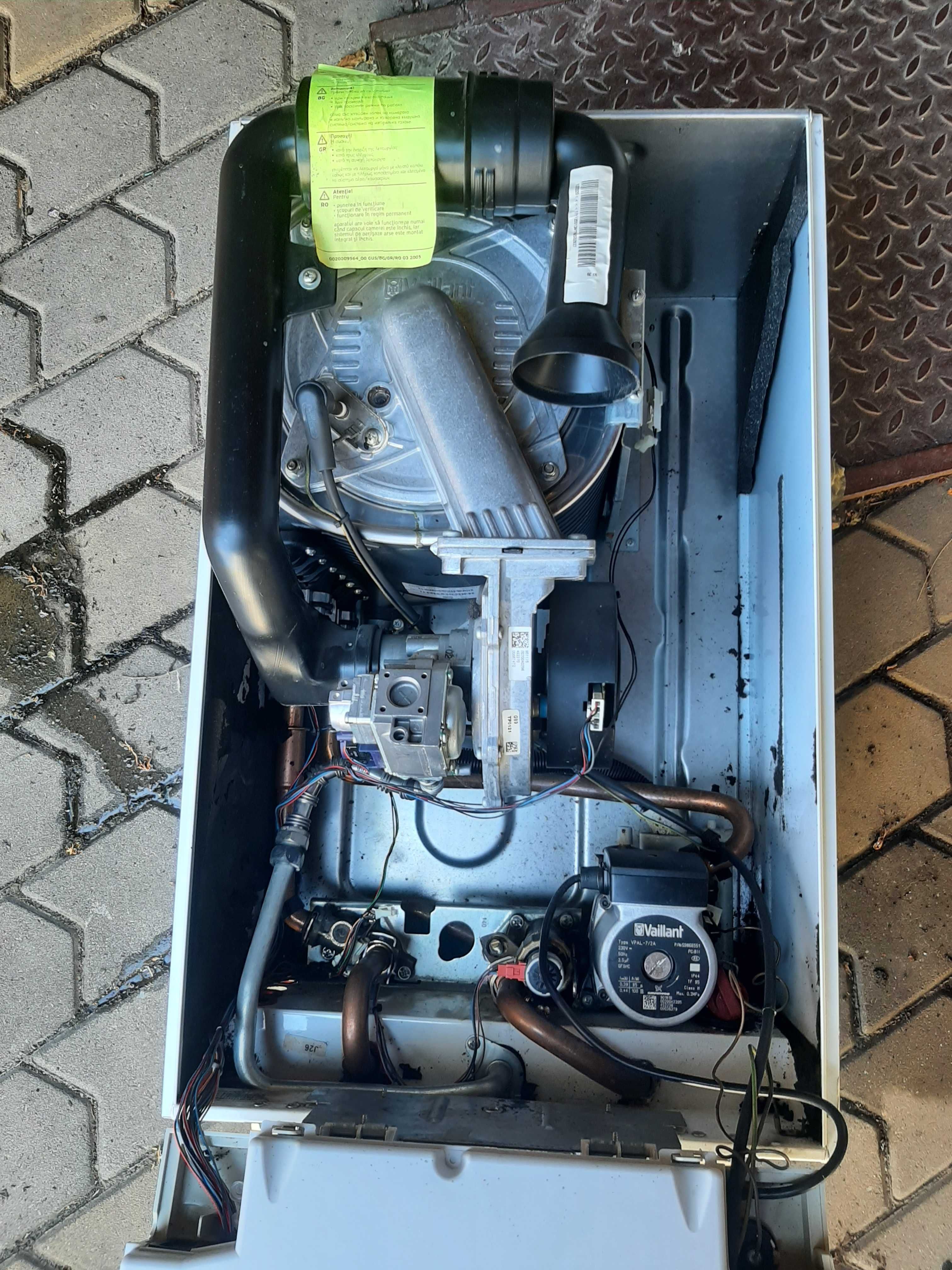 Centrala termica Vaillant Ecotec Plus 37 kw-VU OE 376/3-5 R3
