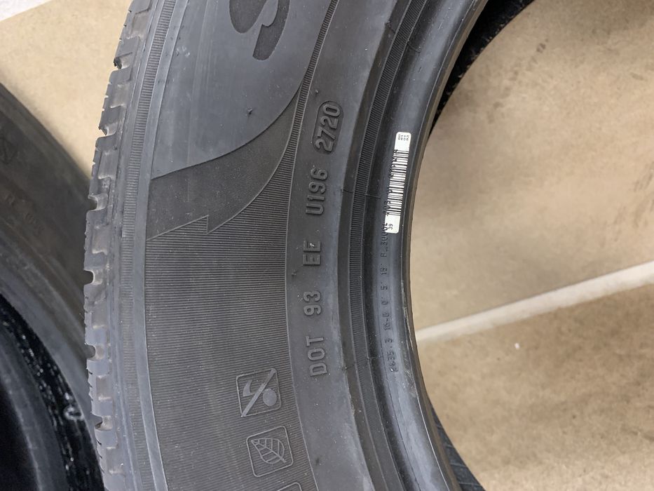 Pirelli Scorpion 215/65/17 2бр.  с дот 2720 грайфер 5,5мм, САМОВУЛКАНИ