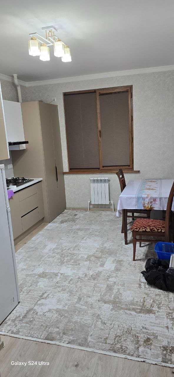 Сдается квартира в ЖК Алмазар сити