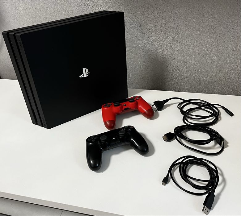 Playstation 4 Pro 1TB 4K HDR