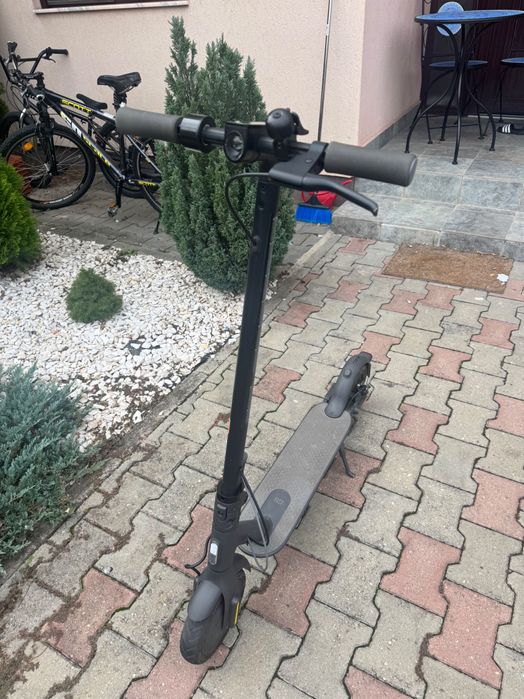 Trotinetă electrică Xiaomi