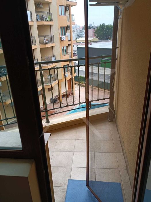 Продава се Двустаен апартамент в к.к. Слънчев бряг - 65 кв.м за 1124 €/кв.м - Снимка #6