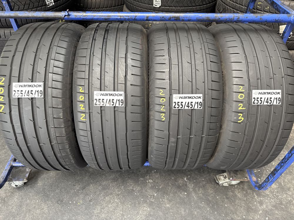 255/45/19 Hankook  2022/2023