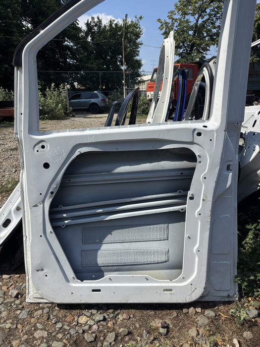 Врата Mercedes Vito W447