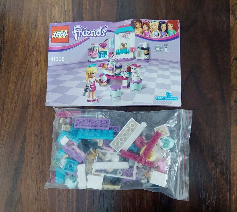 LEGO Friends Prajiturile Stephaniei 41308, varsta 5+