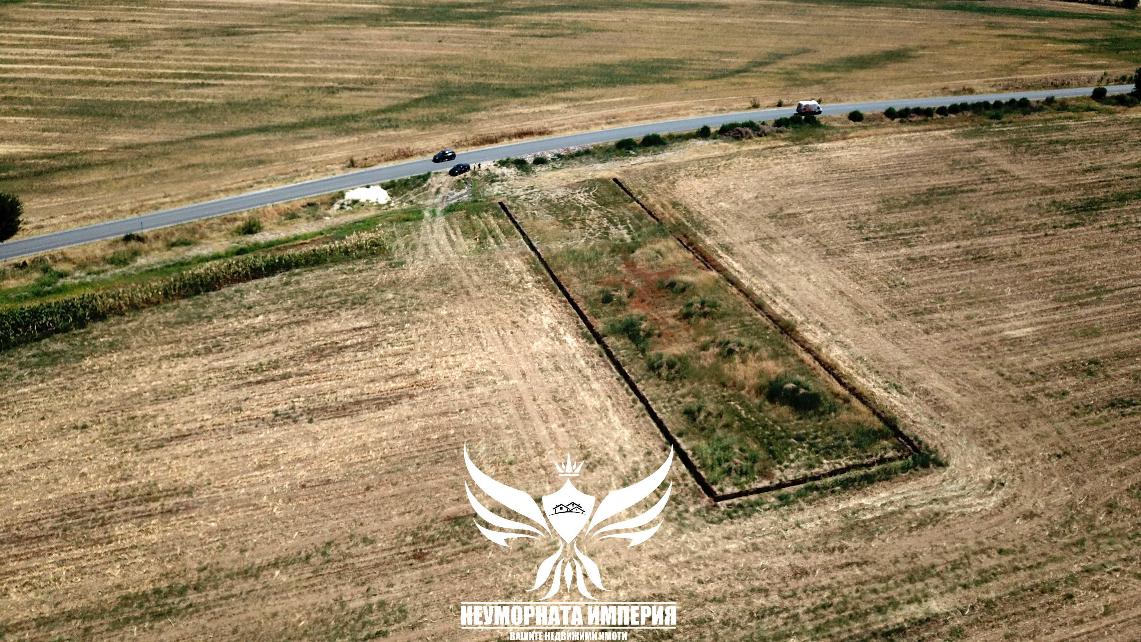 Продавам парцел/имот 2156кв. УПИ в Асеновград, първа линия след Химик
