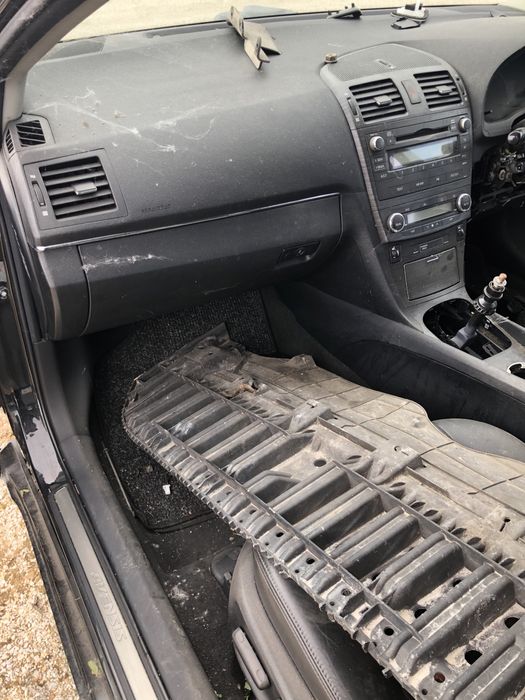 Toyota Avensis 2009г. T4 2,0-D4D 126cc.