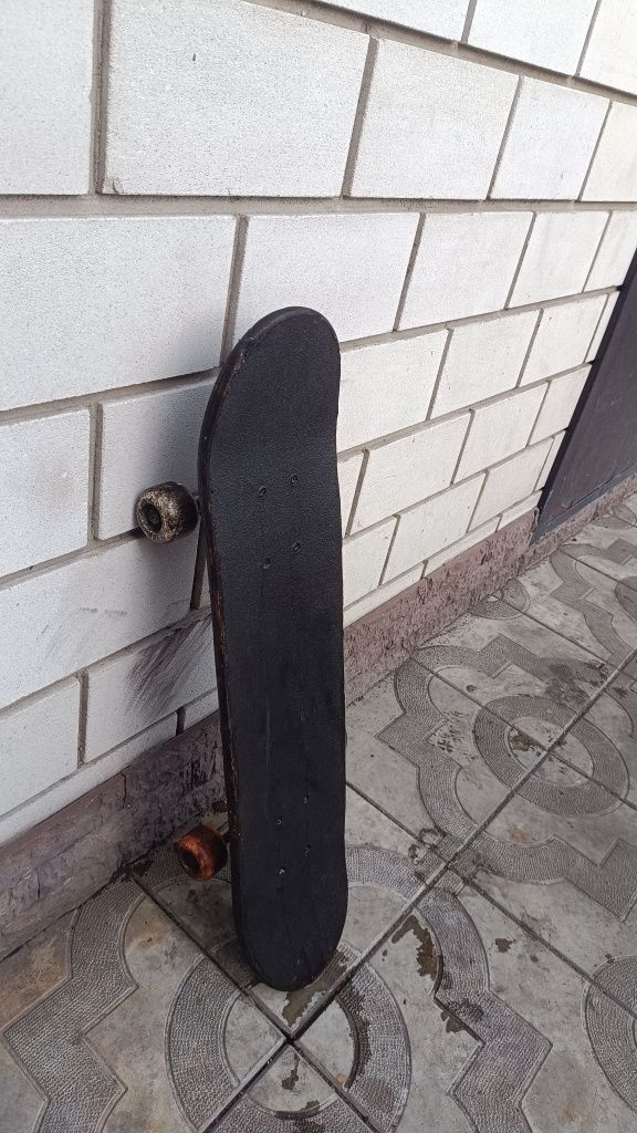 Продам скейтборд