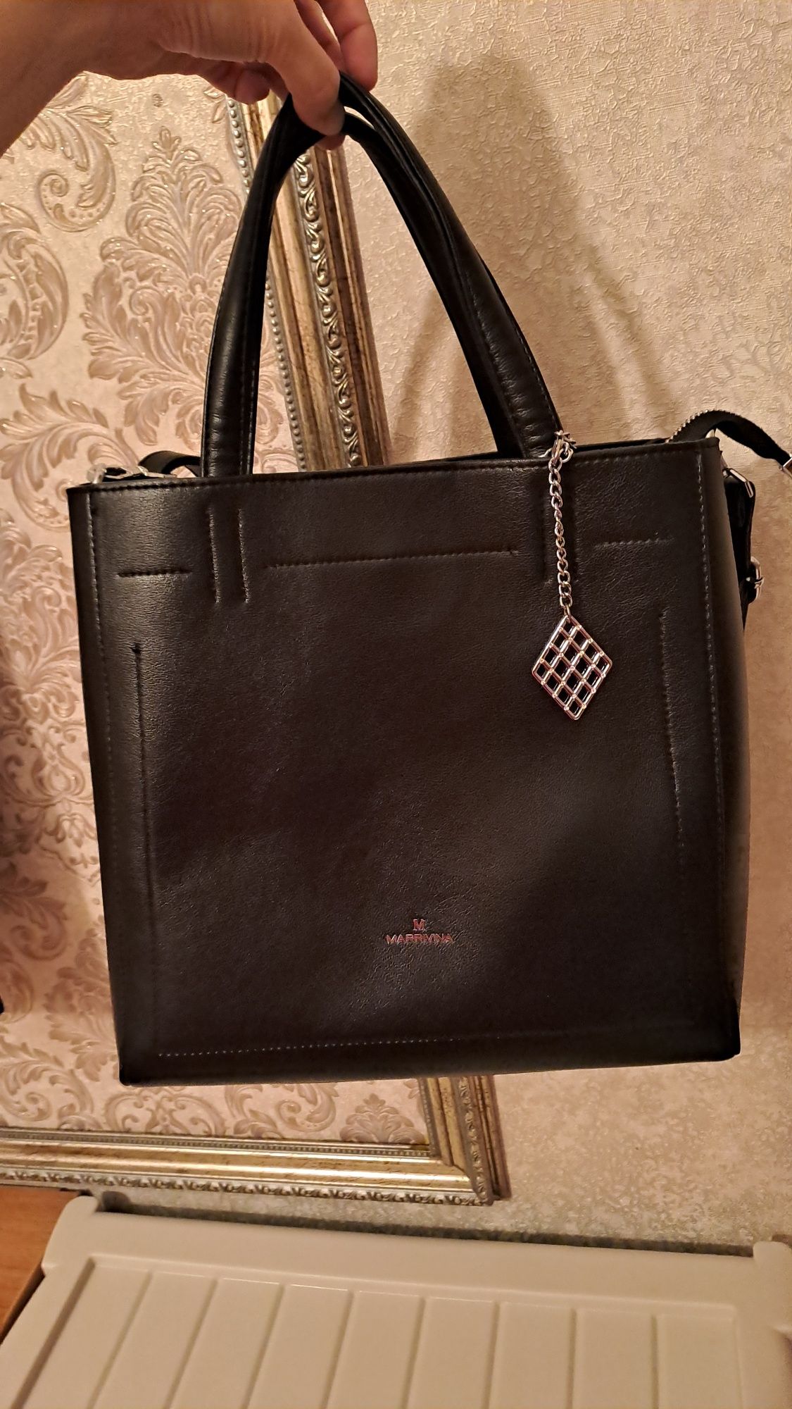 Продам женскую сумочку НОВАЯ