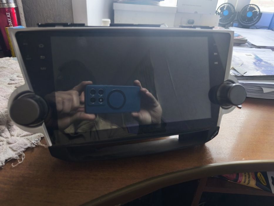 Магнитола на Toyota highlander