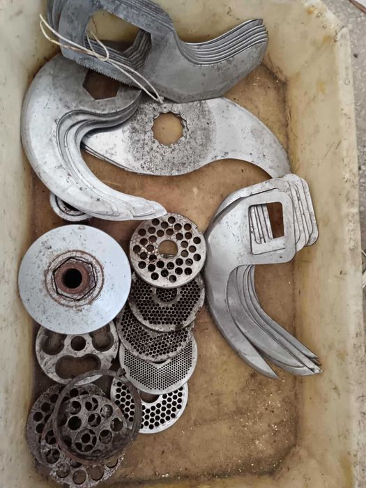 Кутер ножове, Шнекове