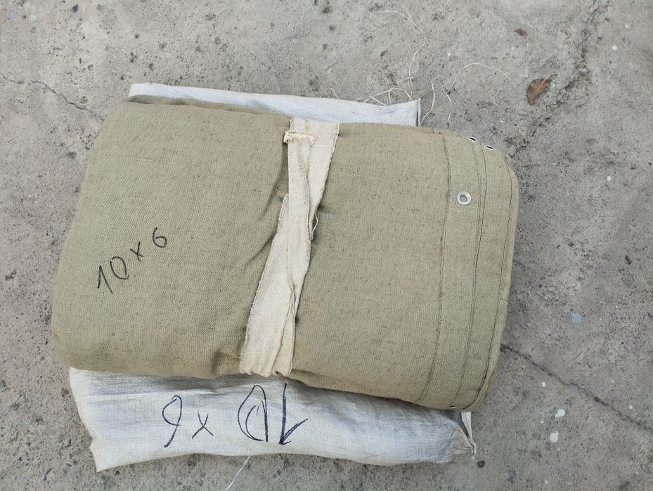 Брезентовая палатка