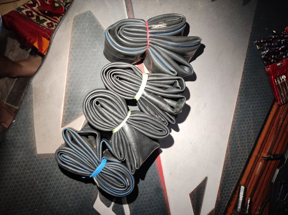 4 камеры 1 chaoyang, 1 kenda, 2 Россия