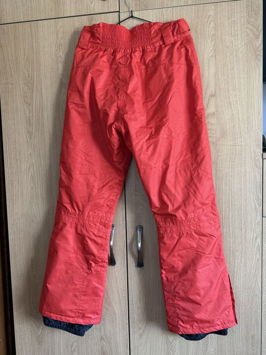 Pantaloni Iarna Crivit Red Thinsulate Marime 42-Dama