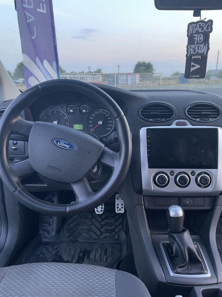 vand ford focus 2