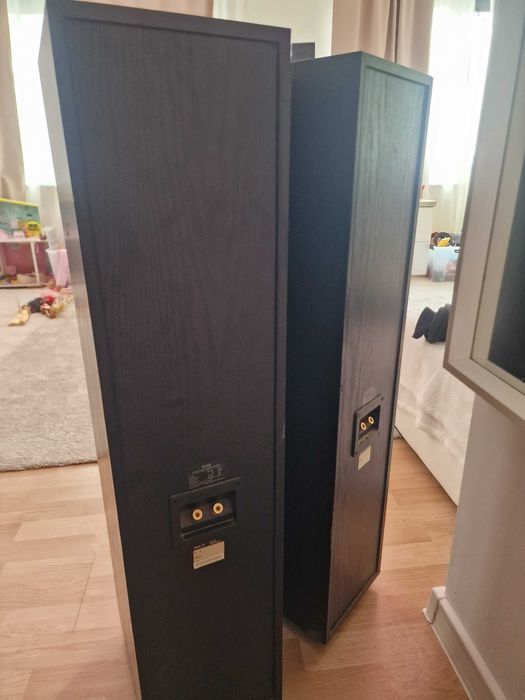 Boxe puternice tip coloana 100w 3 way speaker stare foarte buna