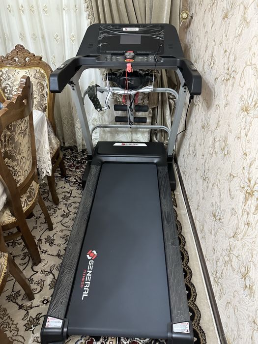 Продаётся беговая дорожка GENERAL FITNESS до 120 кг