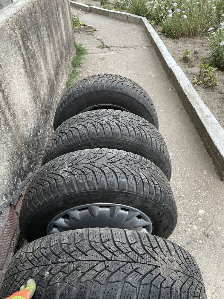 Зимни гуми Kumho 195/65/15