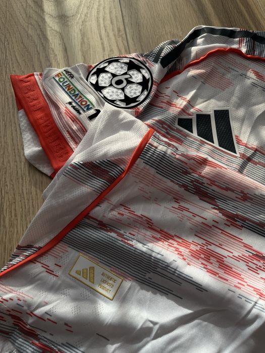 Tricou de fotbal Bayern Munchen Munich Harry Kane 9 marime M