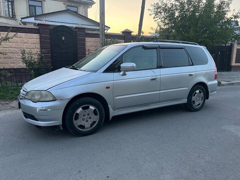 Продается машина Honda Odyssey